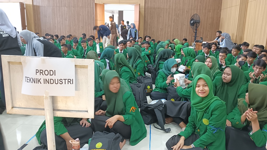 Program Pengenalan Kehidupan Kampus Bagi Mahasiswa Baru Pk Mb Tahun